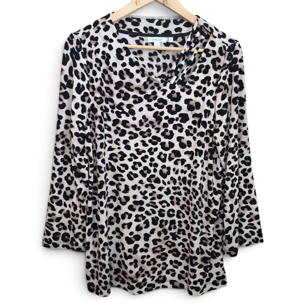 Chicos Top Womens 2 US Large Beige Animal Print Slinky V Neck Blouse Long Sleeve